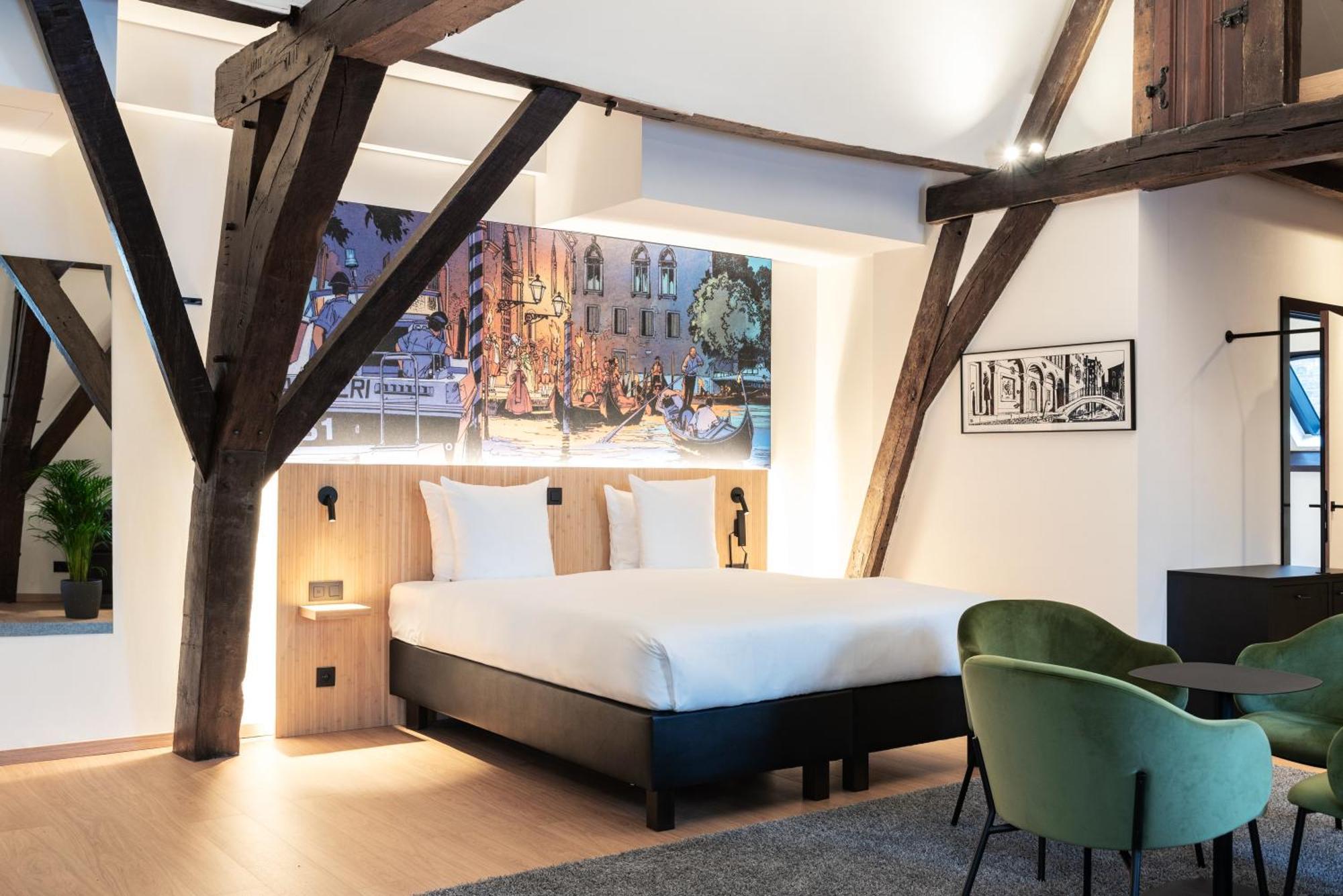 Comic Art Hotel Гент Экстерьер фото
