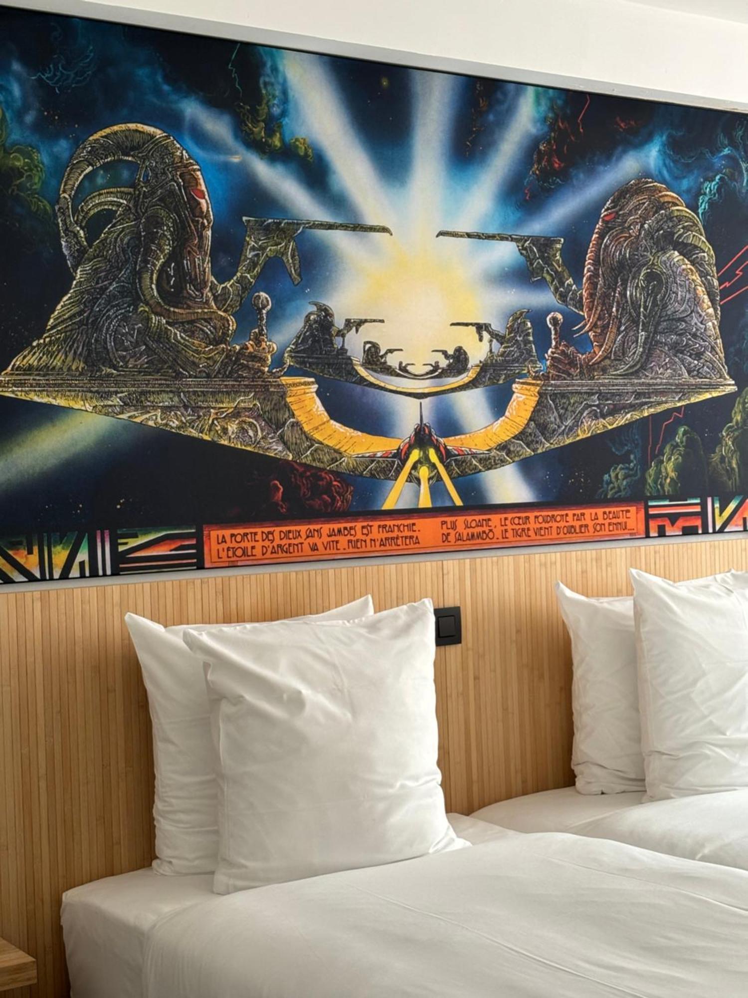 Comic Art Hotel Гент Экстерьер фото