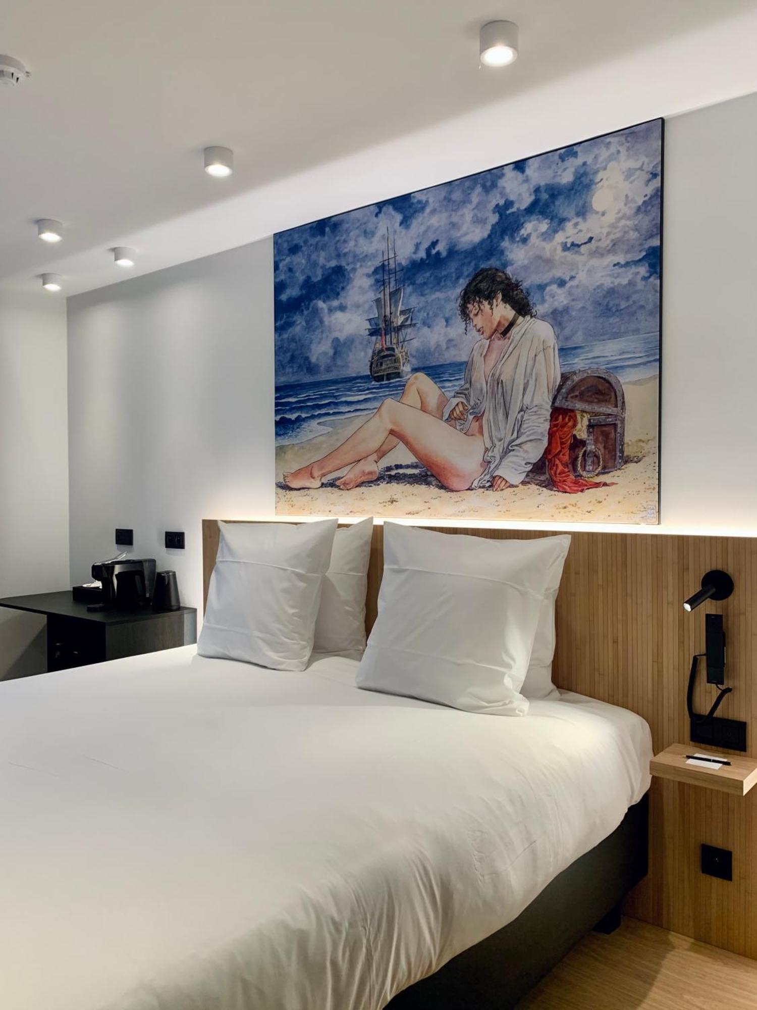 Comic Art Hotel Гент Экстерьер фото