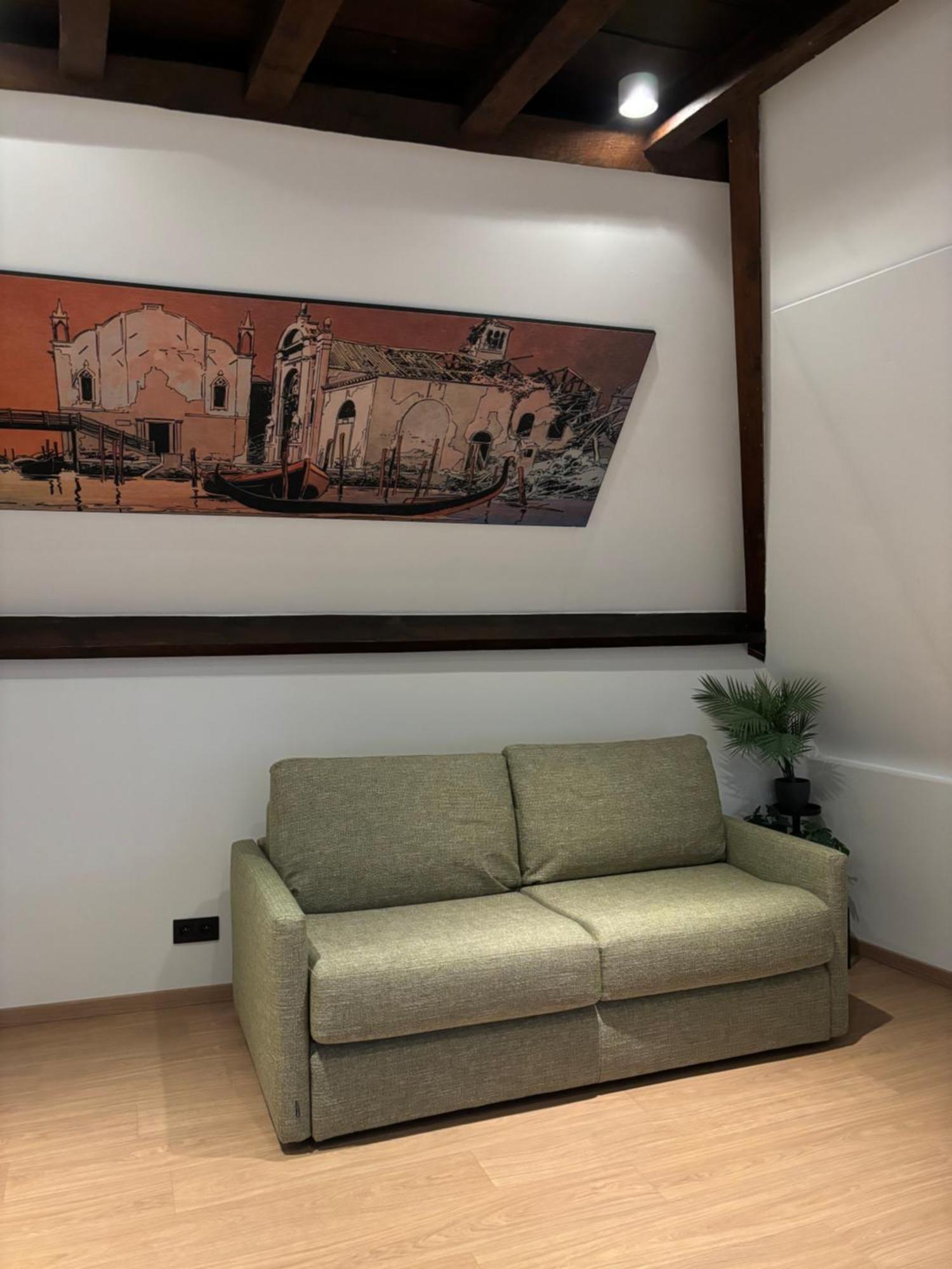 Comic Art Hotel Гент Экстерьер фото