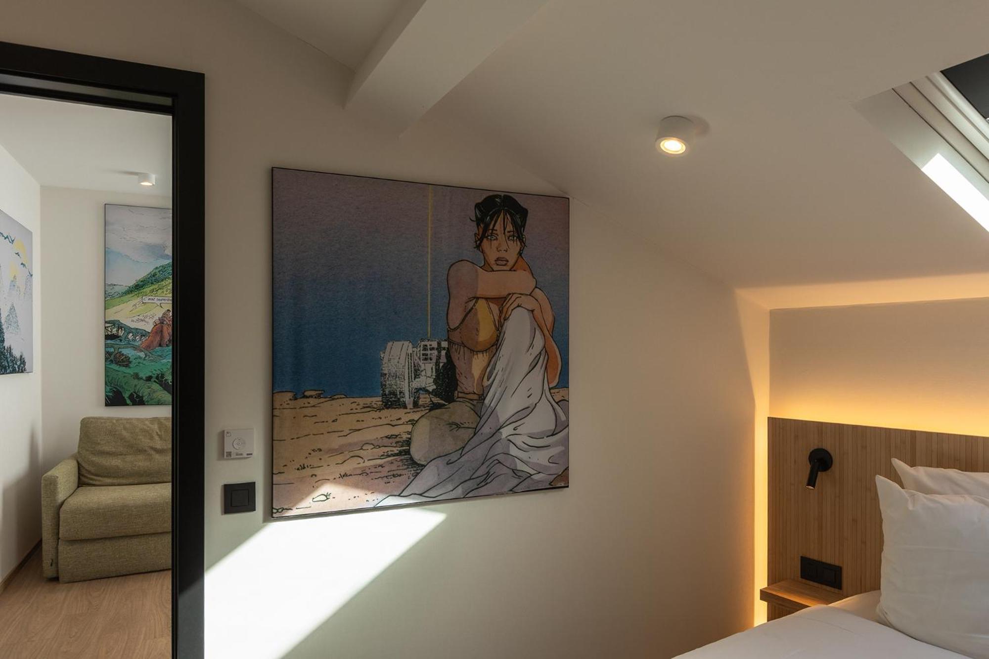 Comic Art Hotel Гент Экстерьер фото